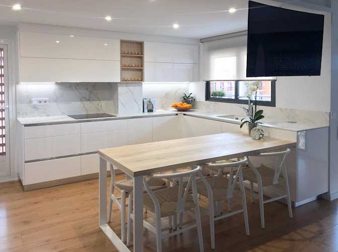 Fotografia tomada fuera de JESUS DE HARO SL - Carpintero en Segorbe, Castellón