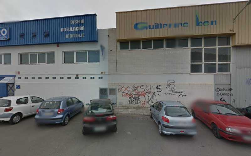 Fotografia tomada fuera de Innomader Carpínteria - Carpintería en la Vall d'Uixó, Castellón