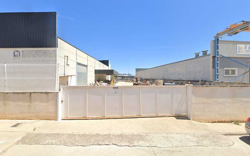 Fotografia tomada fuera de CyG Carpinteros - Carpintero en Altura, Castellón