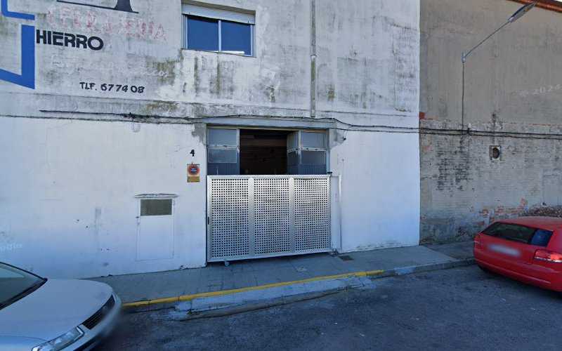 Fotografia tomada fuera de Joaquín Juan Fernández - Carpintería metálica y de aluminio en La Vilavella, Castellón