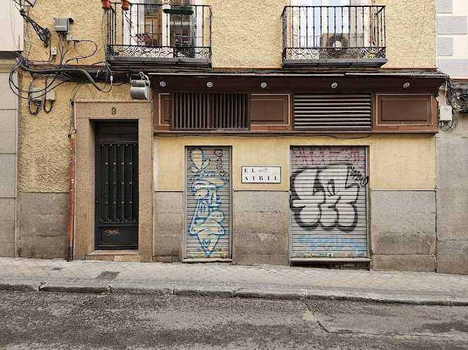 Fotografia tomada fuera de Tiama Carpintería de Madera - Carpintería en Madrid, Madrid