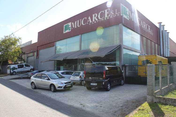 Fotografia tomada fuera de Mucarce Carpinteros S L - Carpintería en Cuntis, Pontevedra