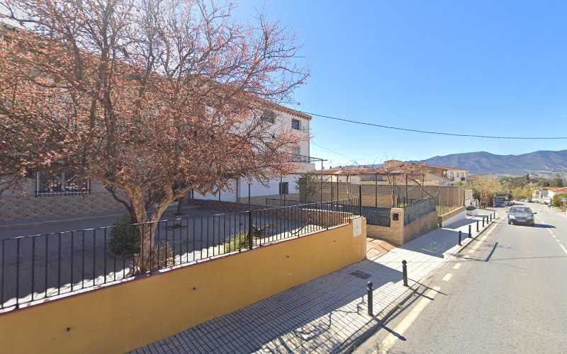 Fotografia tomada fuera de Julio Reyes - Carpintería en Lecrín, Granada