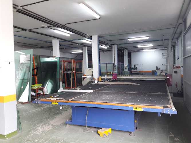 Fotografia tomada fuera de Carpinteria PVC - Madera HH - Carpintería en Costa del Silencio, Santa Cruz de Tenerife