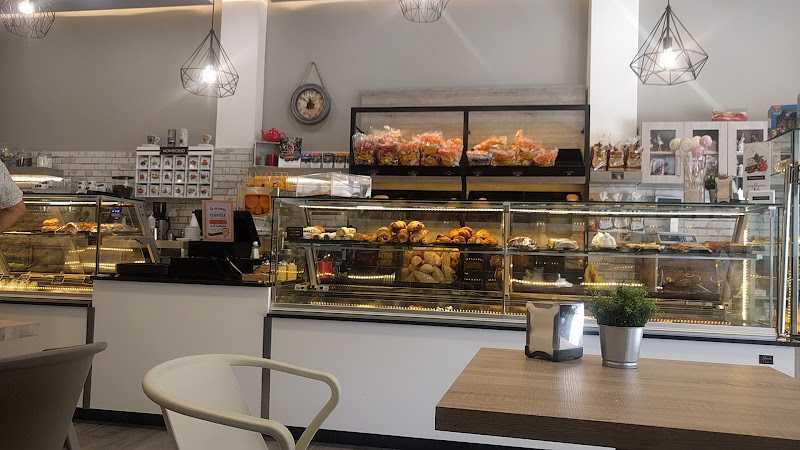 Fotografia tomada fuera de Pastelería La Madera La Minilla - Panadería en Las Palmas de Gran Canaria, Las Palmas