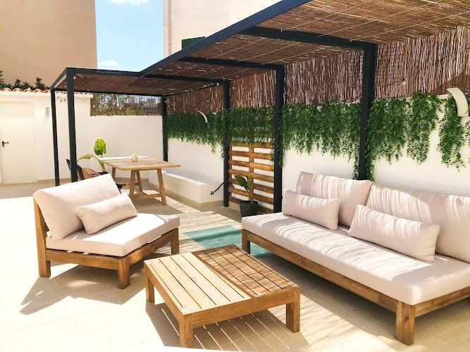 Fotografia tomada fuera de Ventanas PVC Mallorca - Servicio de instalación de ventanas en Palma, Baleares