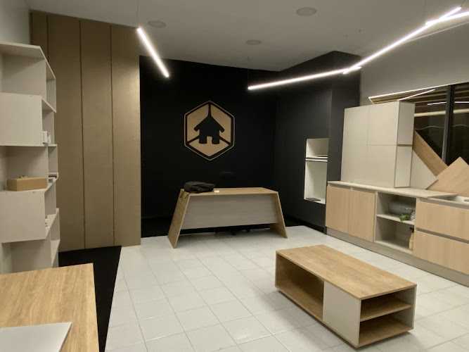 Fotografia tomada fuera de Plamob - Proveedor de muebles a medida en Cáceres, Cáceres