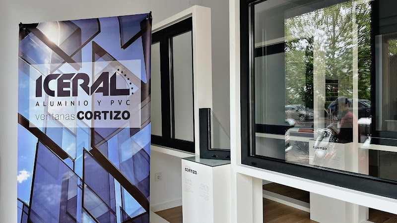 Fotografia tomada fuera de ICERAL VENTANAS CORTIZO - Carpintería metálica y de aluminio en Cáceres, Cáceres