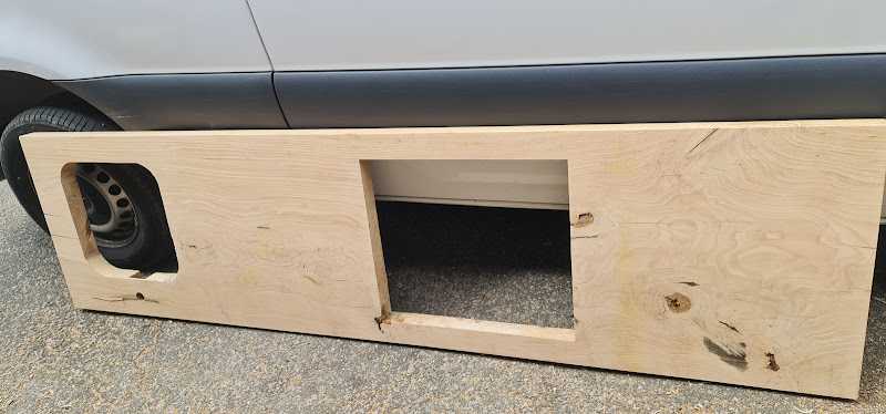 Fotografia tomada fuera de Carpintería José Selaya - Carpintero en Selaya, Cantabria