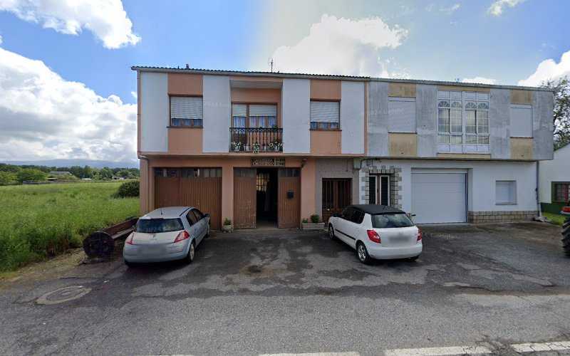 Fotografia tomada fuera de Carpintería Castelo - Carpintería en Sarria, Lugo