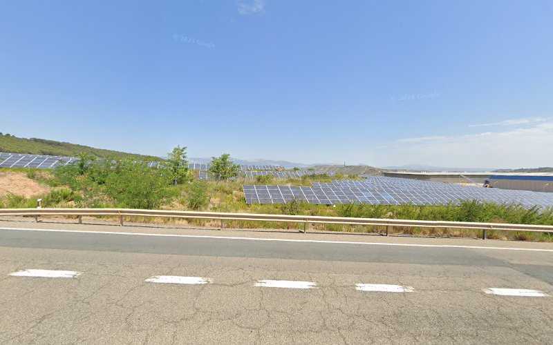 Fotografia tomada fuera de La Ebanistería - Fábrica de muebles en Estacion (La), La Rioja