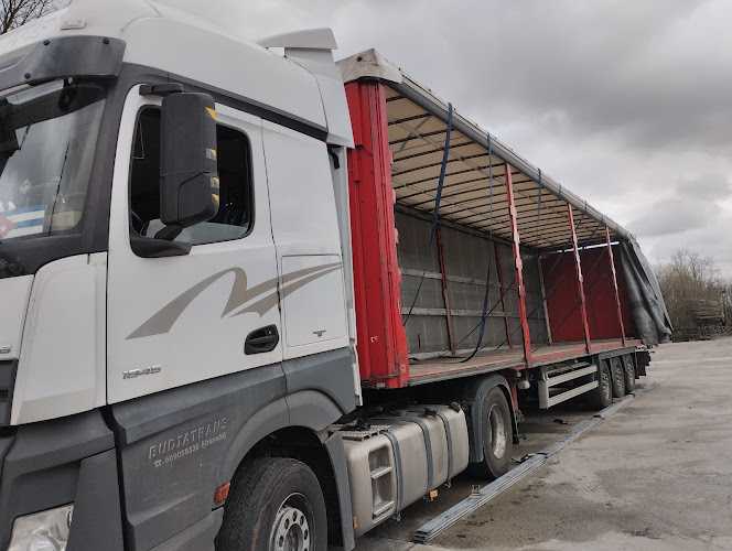 Fotografia tomada fuera de Maderas Aguirre S.A. - Aserradero - Aserradero en Amorebieta-Etxano, Vizcaya