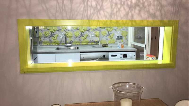 Fotografia tomada fuera de Carpinteria y Decoración Seldens - Carpintería en Alcalá de Henares, Madrid