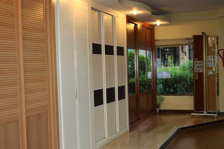 Fotografia tomada fuera de DAVIMER - Tienda de armarios en Alcalá de Henares, Madrid