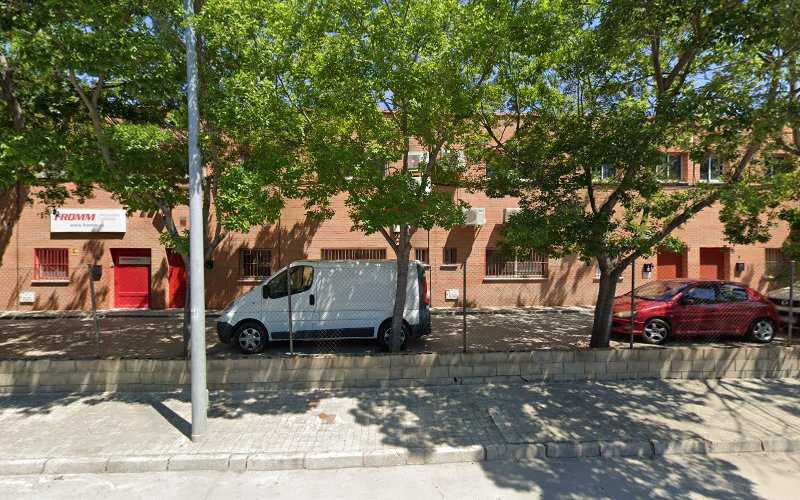 Fotografia tomada fuera de Diseño Expococina S.L. - Carpintería en Alcalá de Henares, Madrid