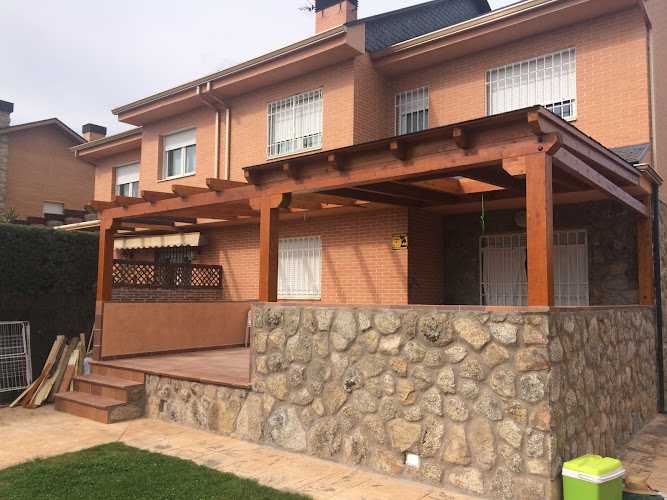 Fotografia tomada fuera de CARPINTERIA MONTAZAR S.L. - Carpintería en Valdemoro, Madrid