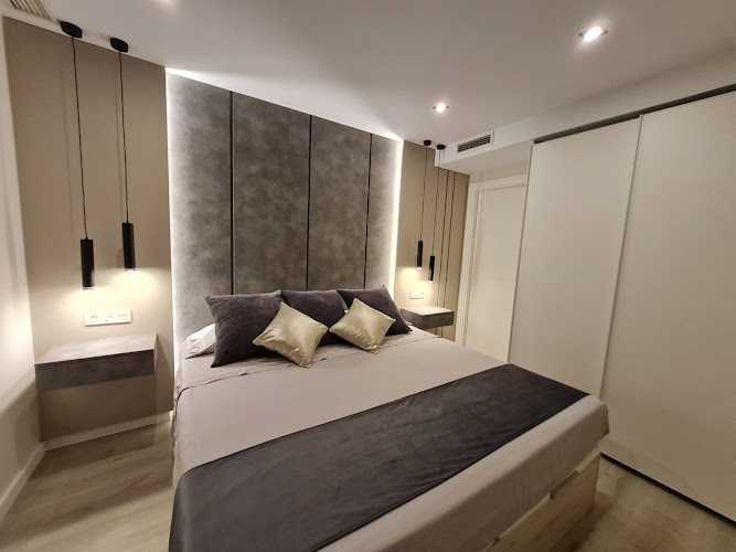 Fotografia tomada fuera de Fusteria Durany - Fuster en Balaguer, Lérida