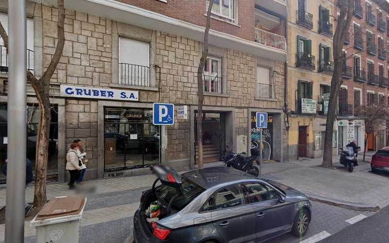 Fotografia tomada fuera de Díaz Ortega - Carpintería metálica y de aluminio en Madrid, Madrid