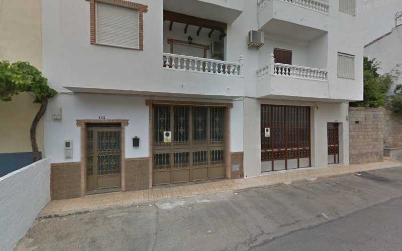 Fotografia tomada fuera de TRANSFORMADOS JAYLO E HIJOS SOCIEDAD LIMITADA - Carpintero en Fuensanta de Martos, Jaén