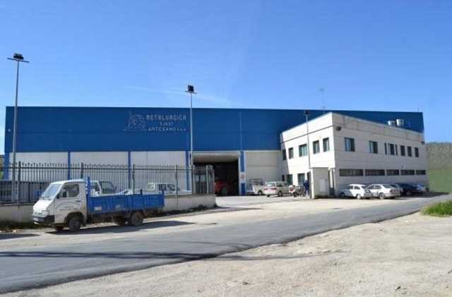 Fotografia tomada fuera de Metalúrgica San José Artesano - Carpintería metálica y de aluminio en Alcalá la Real, Jaén