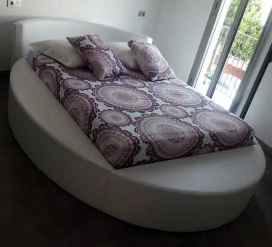 Fotografia tomada fuera de MUEBLES DE AREDAM, SL - Taller de maquinaria en Valverde del Camino, Huelva