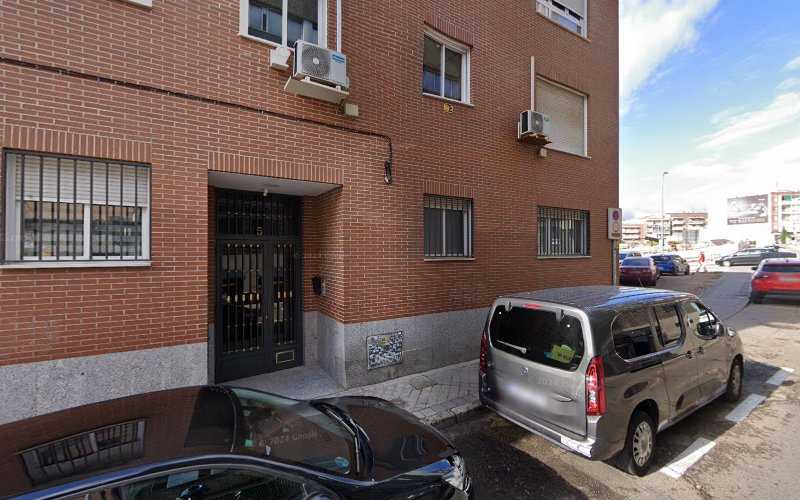 Fotografia tomada fuera de Ekiban - Carpintería metálica y de aluminio en Madrid, Madrid