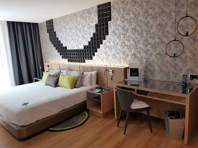 Fotografia tomada fuera de Carpintería Grosso - Carpintero en La Laguna, Santa Cruz de Tenerife