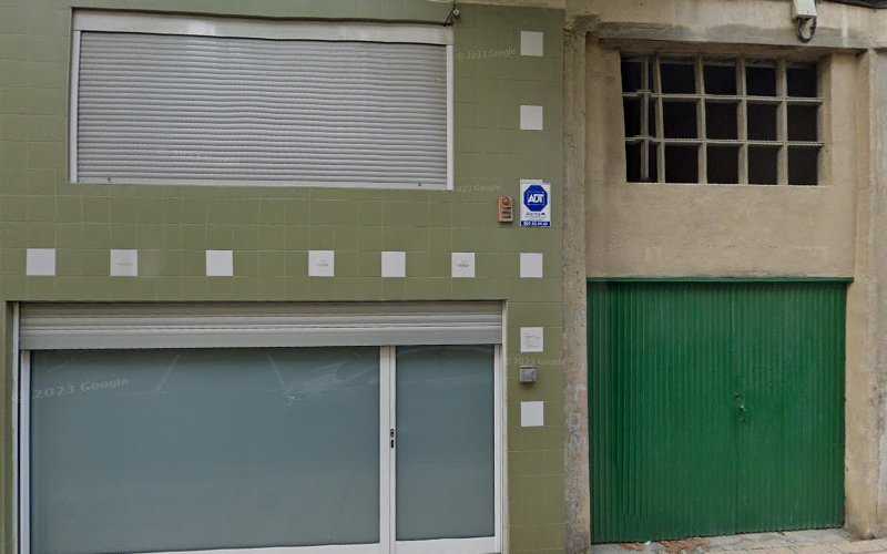 Fotografia tomada fuera de Parquets Vargas - Servicio de instalación de suelos de madera en Berriozar, Navarra