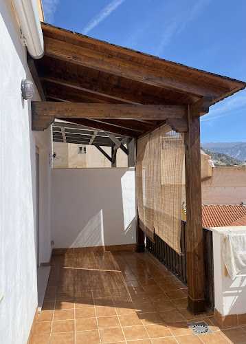 Fotografia tomada fuera de Javier Aibar - Carpintero en Otura, Granada