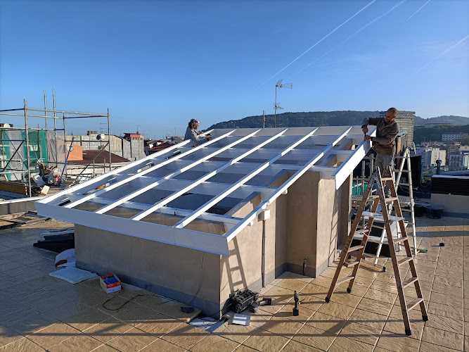 Fotografia tomada fuera de Aluminios Arfel - Carpintería metálica y de aluminio en Irura, Guipúzcoa