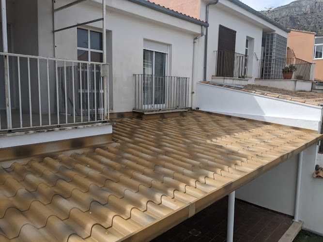 Fotografia tomada fuera de Eibel Beniarrés C.B. - Metal·listeria en Gaianes, Alicante