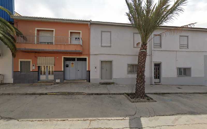 Fotografia tomada fuera de Melben S.A. - Accesorios para muebles en Benigànim, Valencia