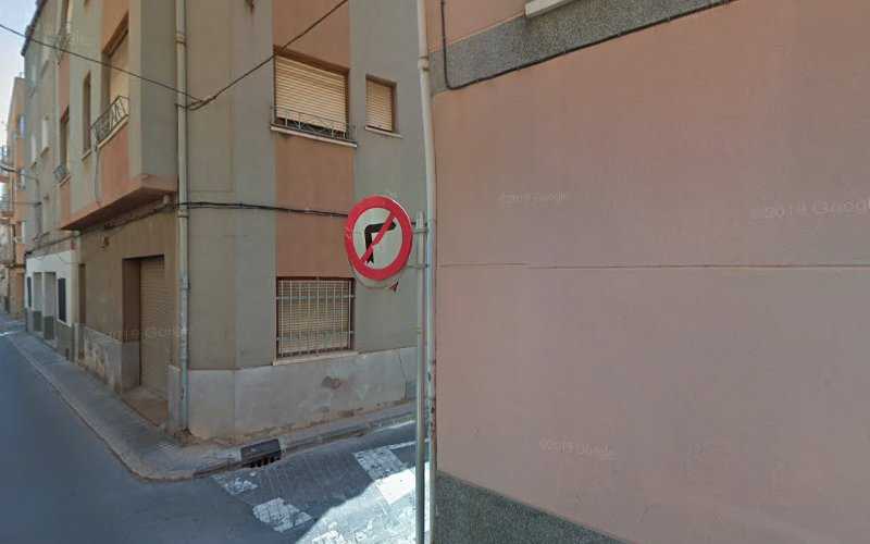 Fotografia tomada fuera de Carpinteria Martinez - Carpintero en Benicarló, Castellón