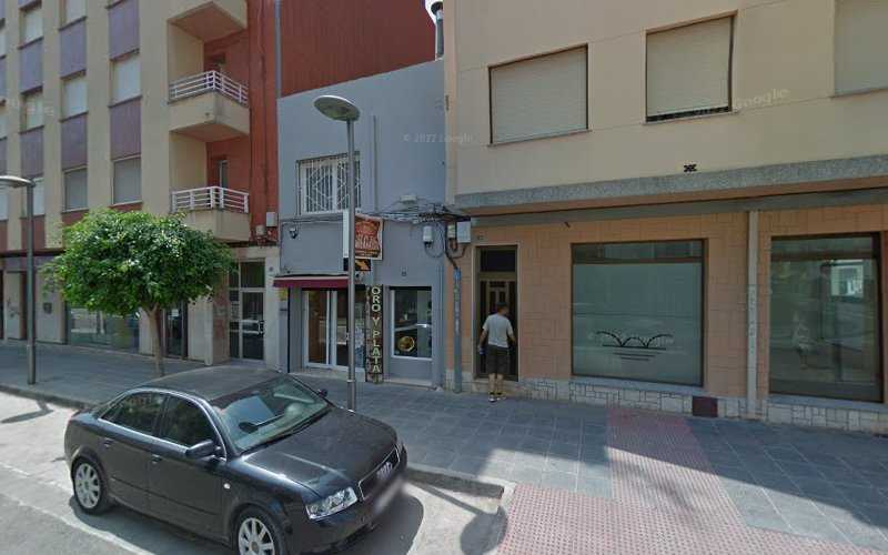 Fotografia tomada fuera de MONTAN BENICARLÓ,SL - Carpintería metálica y de aluminio en Benicarló, Castellón