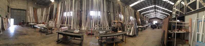 Fotografia tomada fuera de Comercial Criper, S.L. - Carpintería metálica y de aluminio en Benicarló, Castellón