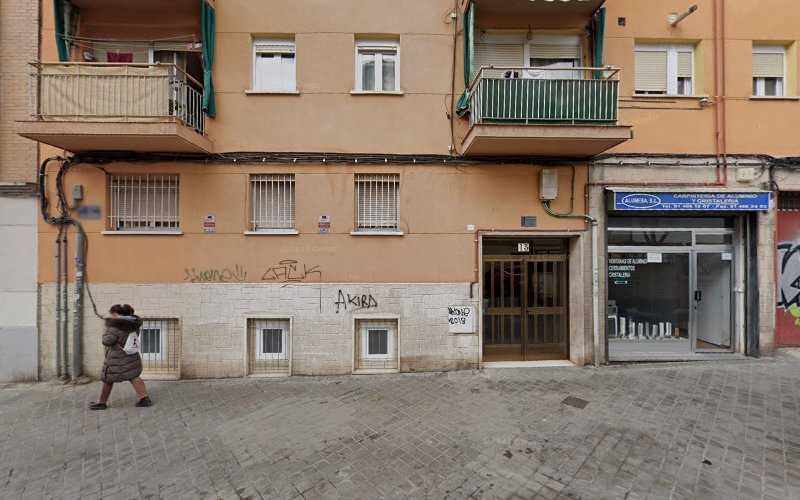 Fotografia tomada fuera de Alumesa S.L. - Carpintería metálica y de aluminio en Madrid, Madrid