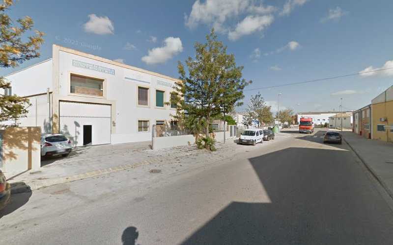 Fotografia tomada fuera de CARPIMEN CARPINTERÍA - Carpintería en Sueca, Valencia