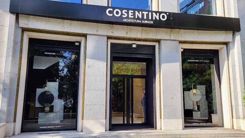 Fotografia tomada fuera de Cosentino City Madrid - Proveedor de materiales de construcción en Madrid, Madrid