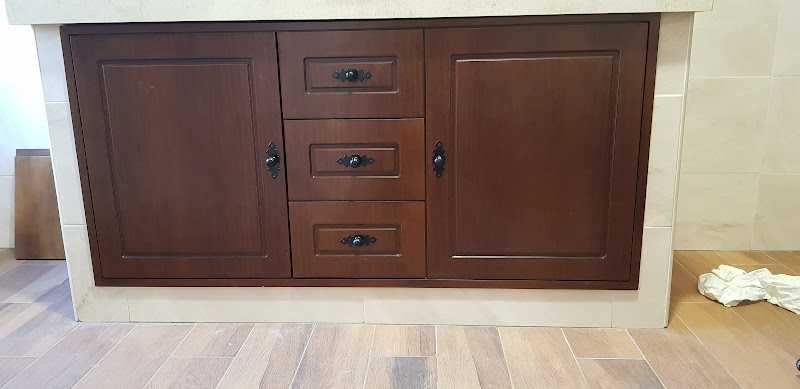 Fotografia tomada fuera de Joyma - Carpintería en Benacazón, Sevilla