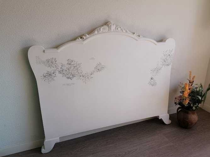 Fotografia tomada fuera de El Taller De Teresa - Servicio de restauración de muebles antiguos en Leganiel, Cuenca