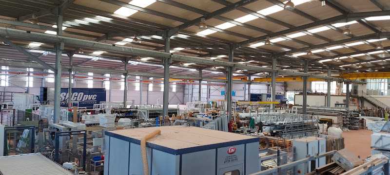 Fotografia tomada fuera de SECOpvc - Carpintería metálica y de aluminio en A Insua, Lugo