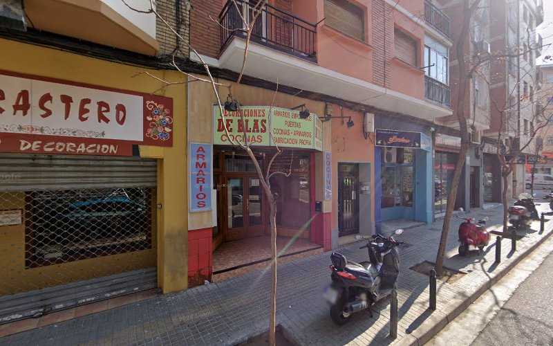 Fotografia tomada fuera de Decoraciones de Blas - Carpintero en Zaragoza, Zaragoza