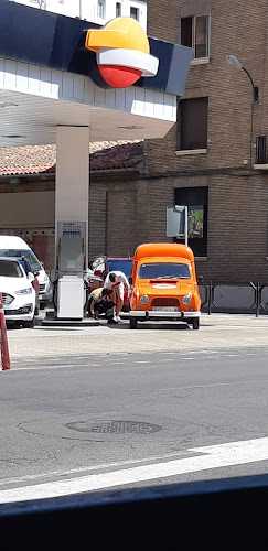 Fotografia tomada fuera de Aluminios Escosura - Carpintería metálica y de aluminio en Zaragoza, Zaragoza