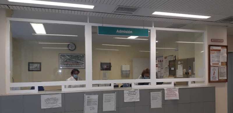 Fotografia tomada fuera de Talleres Ruasa - Carpintería metálica y de aluminio en Zaragoza, Zaragoza