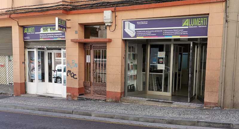 Fotografia tomada fuera de Alumerti - Carpintería metálica y de aluminio en Zaragoza, Zaragoza