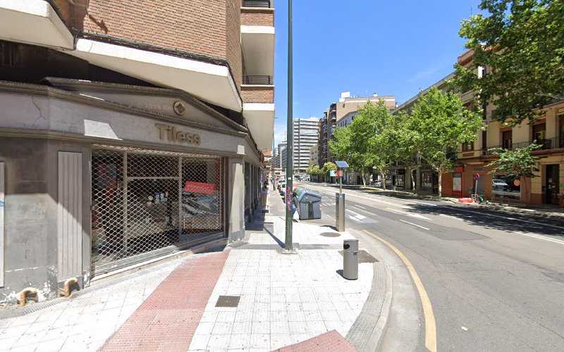 Fotografia tomada fuera de Aluminum Ernesto - Carpintería metálica y de aluminio en Zaragoza, Zaragoza