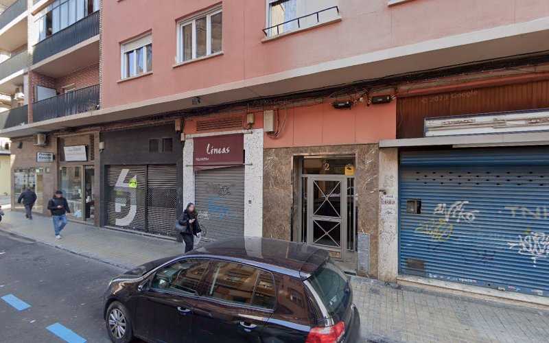 Fotografia tomada fuera de Puertas Gascón - Carpintería en Zaragoza, Zaragoza