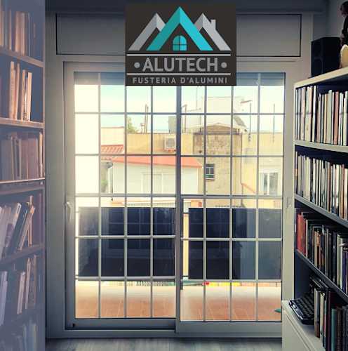 Fotografia tomada fuera de ALUTECH Carpintería de aluminio - Carpintería metálica y de aluminio en Barcelona, Barcelona
