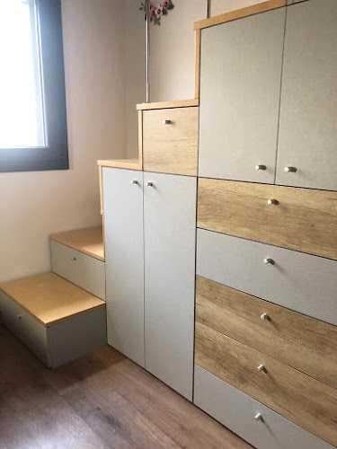 Fotografia tomada fuera de Muebles a Medida - Fabricant de mobles en Barcelona, Barcelona