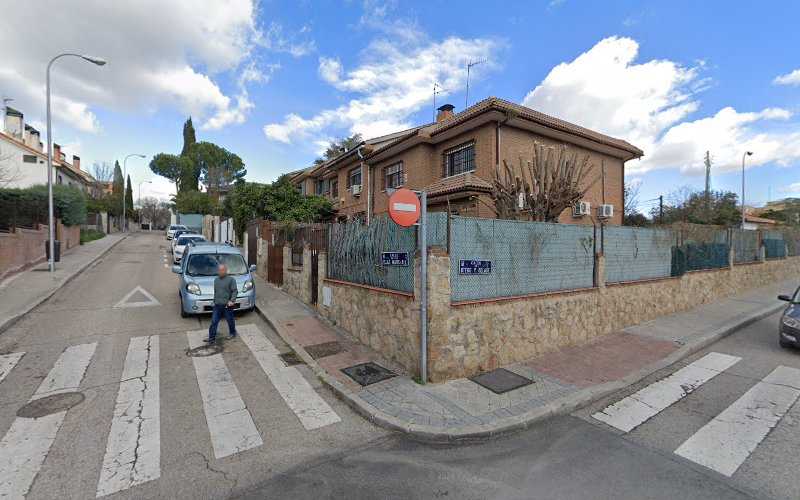 Fotografia tomada fuera de Carpintería Madera Madrid - Carpintería en Madrid, Madrid